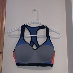 Victoria Sport High Impact Bra